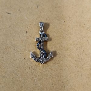 Anchor pendant